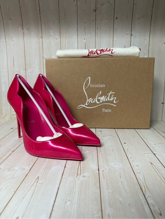Christian Louboutin Shoes - Christian Louboutin Hot Chick Patent Leather Pump Pinup Pink Sz 39 / 9